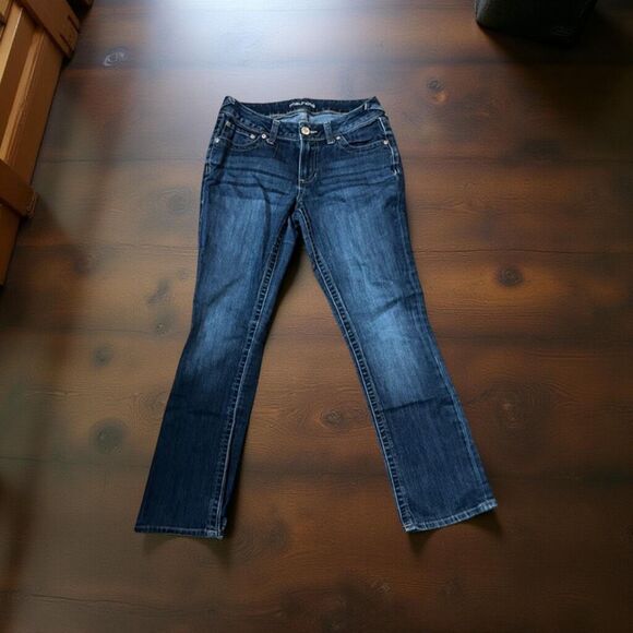 Maurices Low Rise Straight Jeans Size 4 Short 26x28 #33 - Picture 1 of 6
